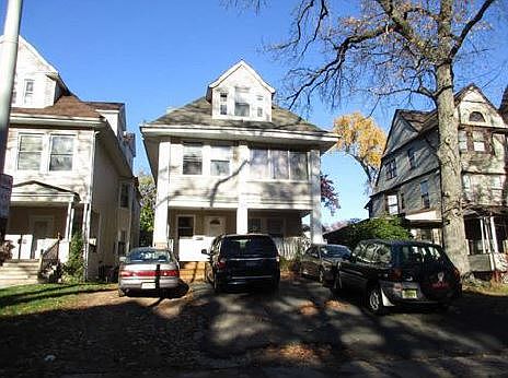 2nd image of 54 Chestnut St
