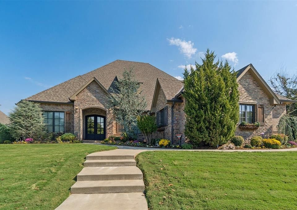 1st image of 2908 Fountain Creek Dr