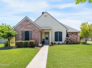 1102 Christopher St, New Iberia, LA 70563