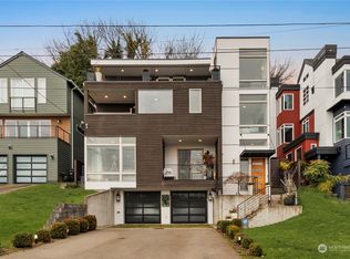 2006 28th Ave S, Seattle, WA 98144