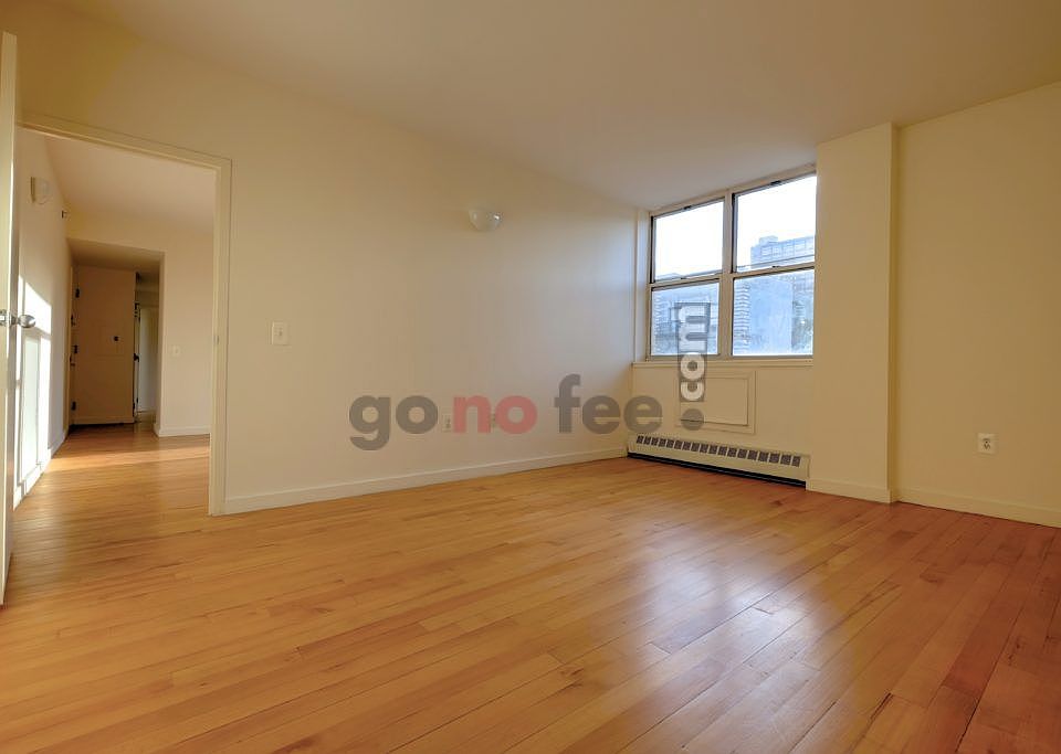1st image of 444 Manhattan Ave APT 8J
