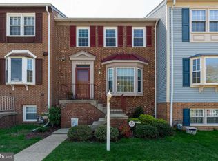 7915 Edinburgh Dr, Springfield, VA 22153