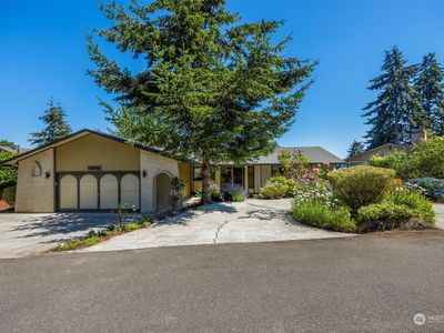 18734 64th Ln NE, Kenmore, WA, 98028