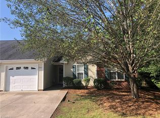 7846 Woodpark Dr, High Point, NC 27265