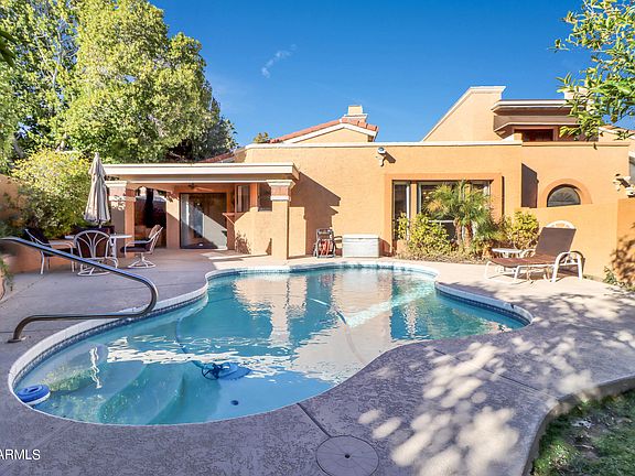 2nd image of 1007 E DESERT COVE Avenue
