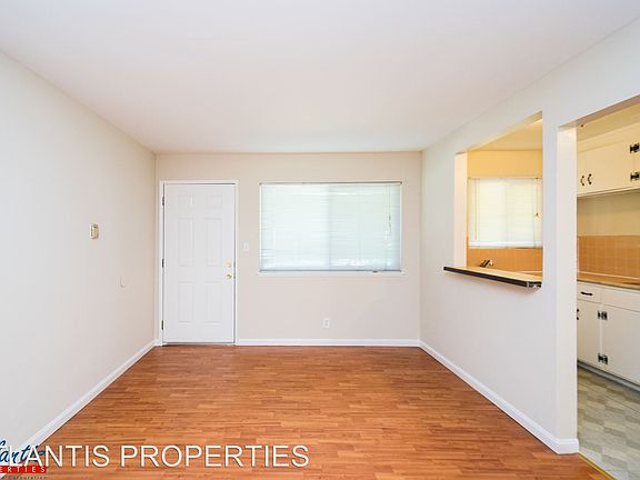 5th image of 3568 Agate Dr APT 07