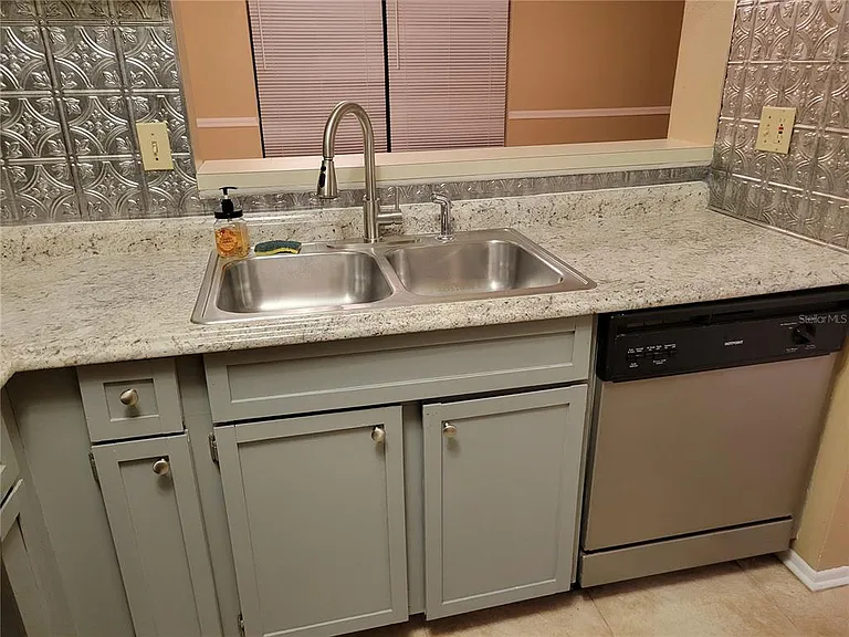1808 Northlake Dr #1808 — Photo 18