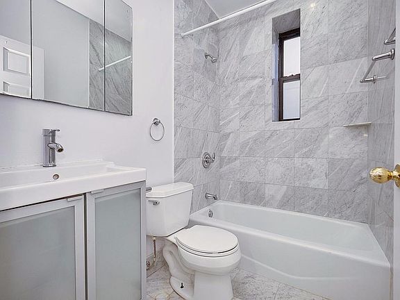 3rd image of 815 W 180th St APT 13