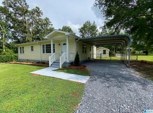 1213 W Walnut St, Sylacauga, AL 35150