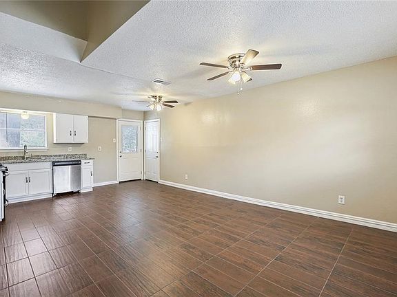 3rd image of 14109 Marsha Dr