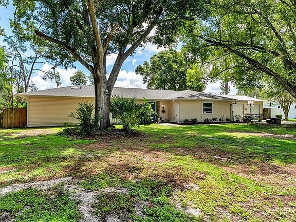 4th image of 6114 Wendel Way