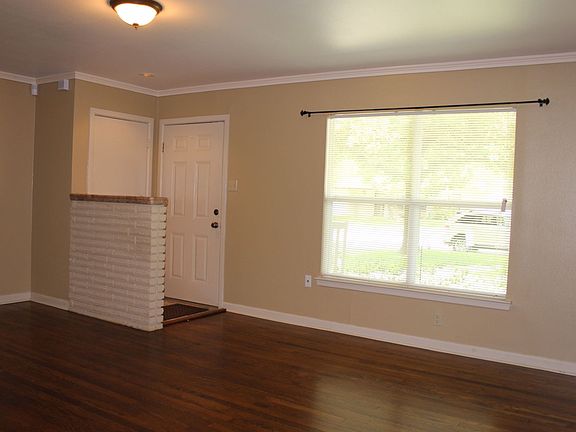 4th image of 550 Radiance Ave