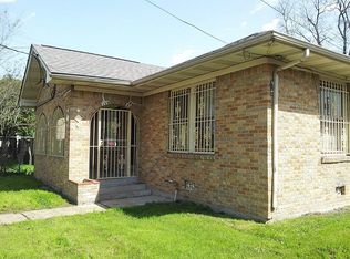 207 Hunt St, Houston, TX 77003