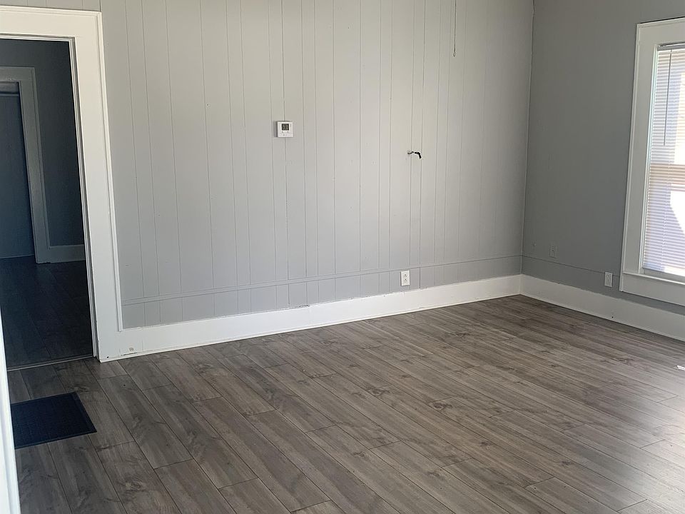 1st image of 615 E Hilton St #1