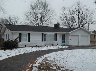 2735 Troy Rd, Springfield, OH 45504