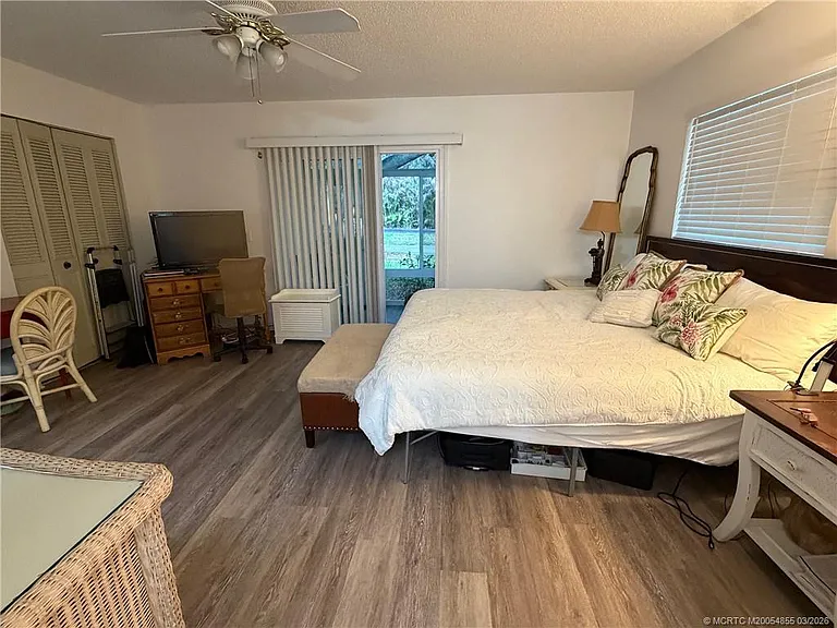 1225 NW 21st St #7-705 — Photo 17