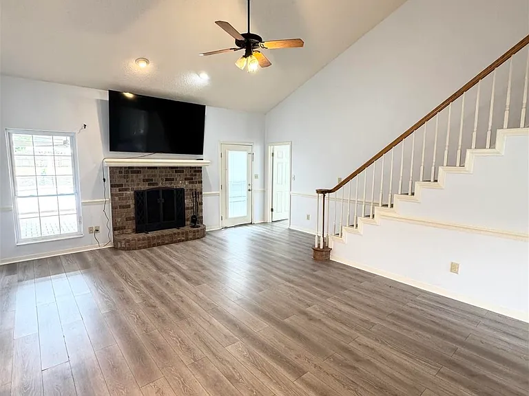 3019 Keats Dr — Photo 21