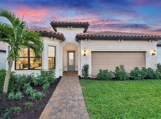 2099 Freemont Way, Naples, FL 34120