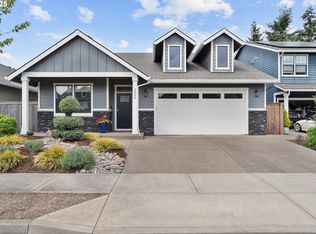 2559 N Lydia Loop, Hubbard, OR 97032