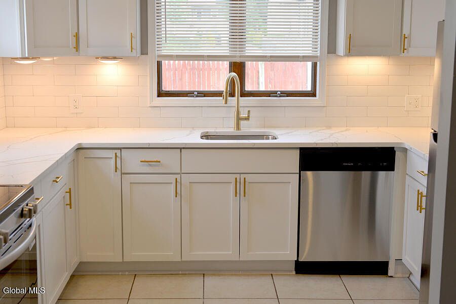 1st image of 14 Orford Street