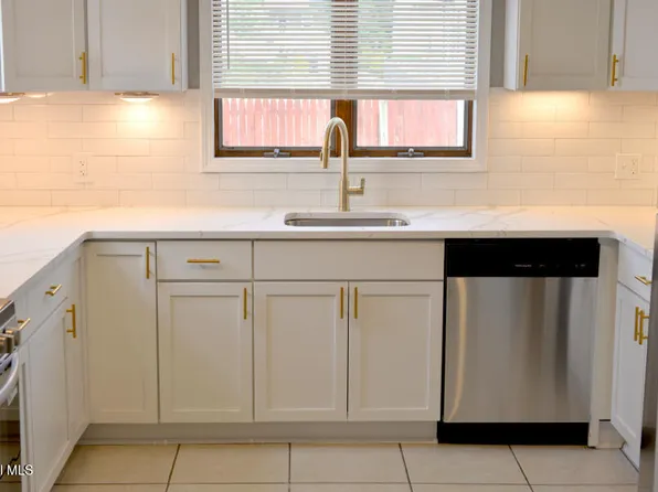 14 Orford Street, Albany, NY 12205