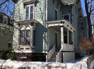325 Spring St #6, Portland, ME 04102