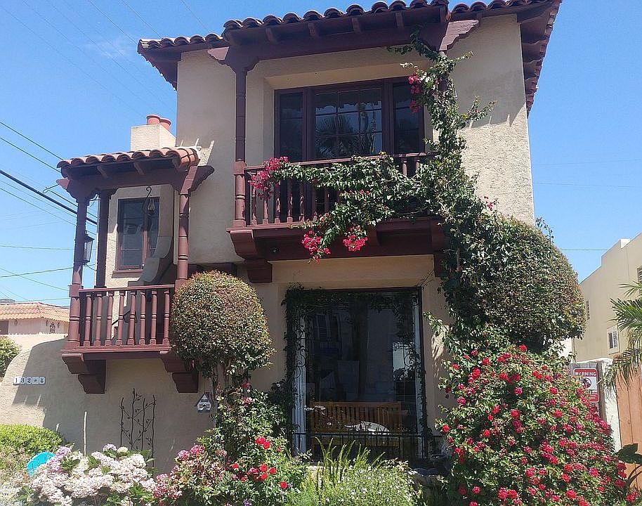 1st image of 132 Quincy Ave