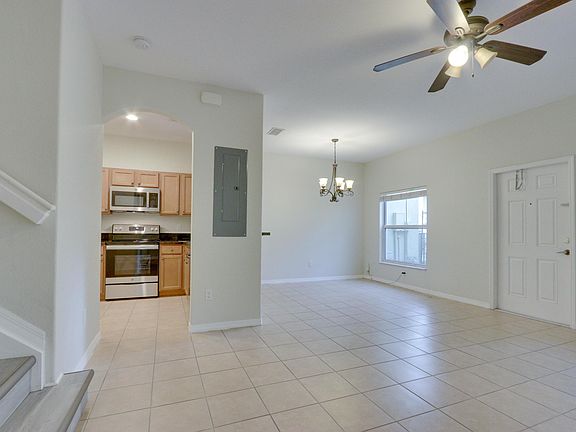 4th image of 137 Monterey Bay Dr