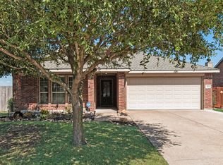 314 Fountain View Ln, Nevada, TX 75173