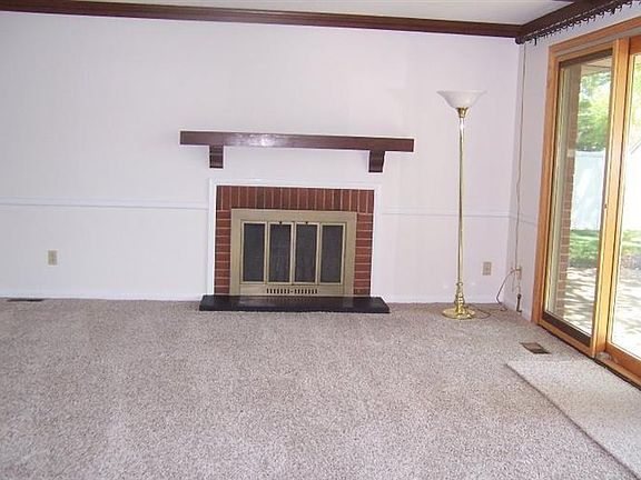 3rd image of 5434 Brainard Dr