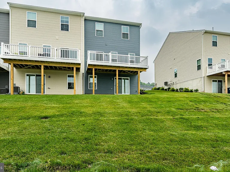 208 Chase Dr — Photo 23