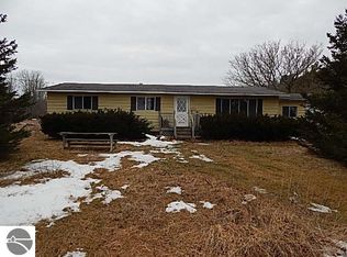 7080 S Young Rd, Falmouth, MI 49632