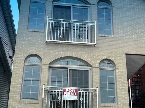 100 W 50th St, Bayonne, NJ 07002