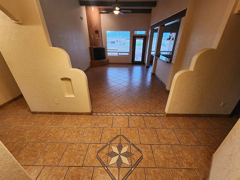 2105 San Patricio Loop — Photo 41