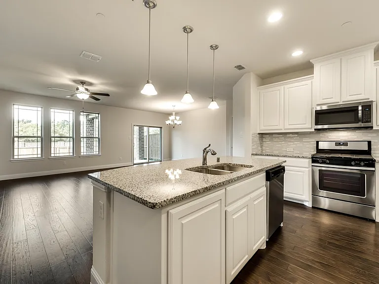 1245 Wiltshire Dr — Photo 9