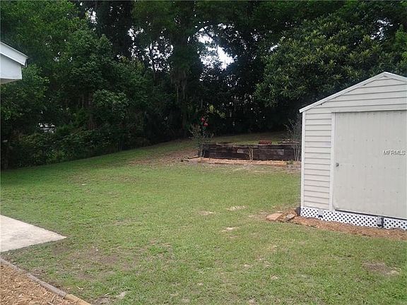3rd image of 805 S Carpenter Ave