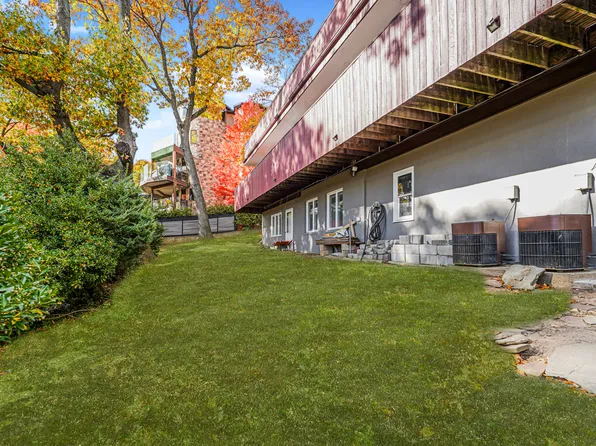 20 Signal Hill Road image 38 of 44