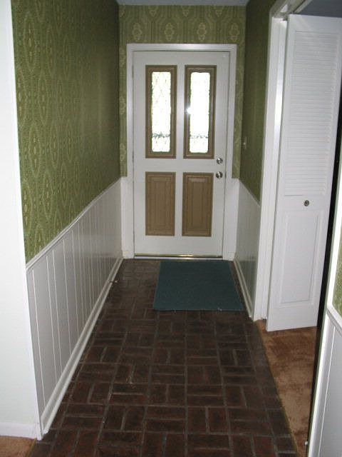 1st image of 606 Berkshire Ln