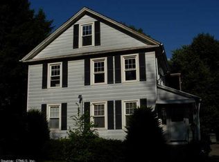 96 N Grand St, Suffield, CT 06078