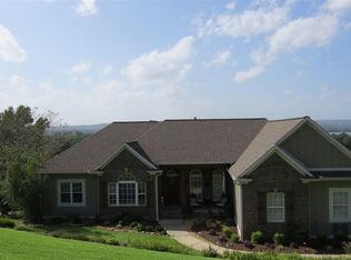 2027 Hualapai Ln, Guntersville, AL 35976