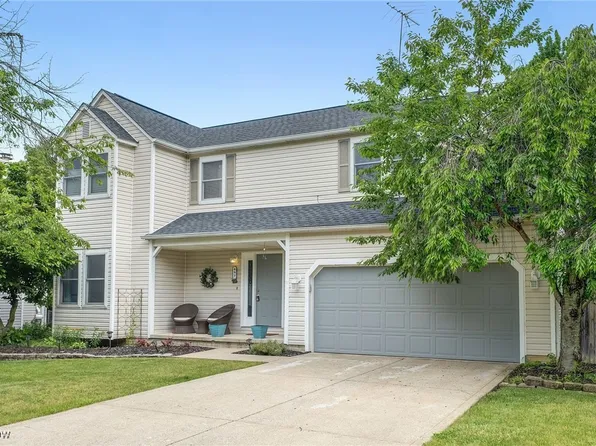 897 Cornell Ct, Medina, OH 44256