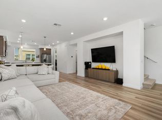 27560 Sanctuary Ct, Stevenson Ranch, CA 91381