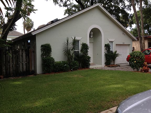 2nd image of 1581 SW 23rd Ct