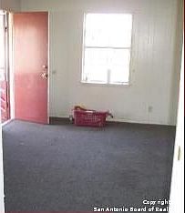 5th image of 218 Bundy St