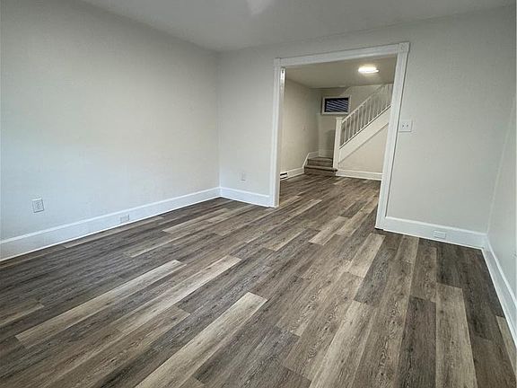 2nd image of 503 E Ridge St