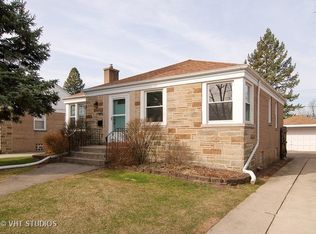 1936 Newcastle Ave, Westchester, IL 60154