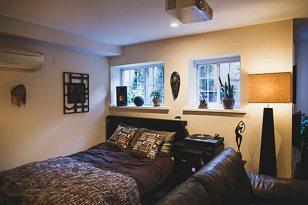 Sold by Belvedere Bridge Realty, LLC | media 26