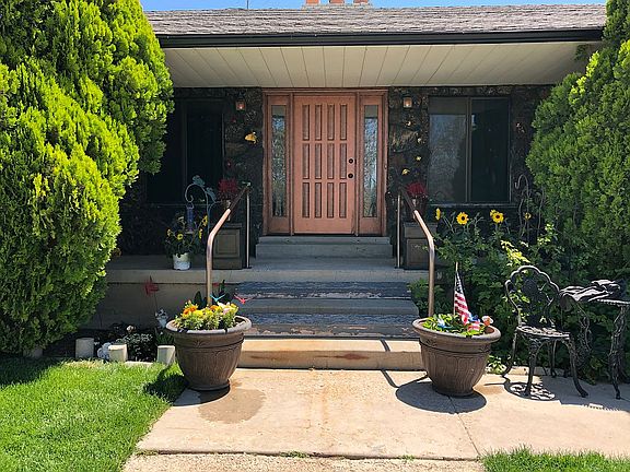 5th image of 3055 N 1200th St W