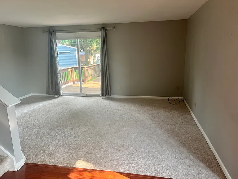 8499 Fathom Dr — Photo 4