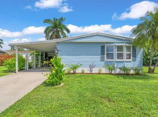 618 Charlemagne Blvd, Naples, FL 34112